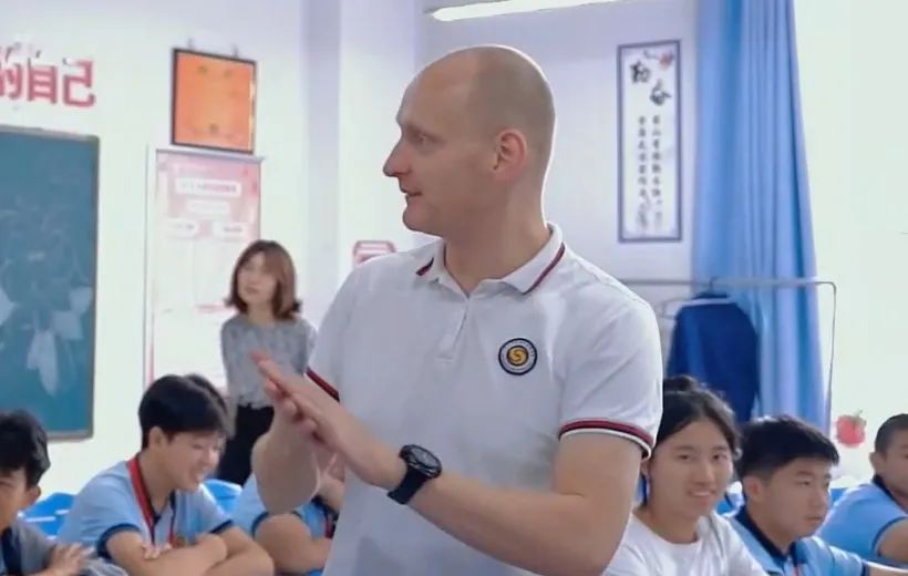 尊龙·凯时(官网)人生就是博!