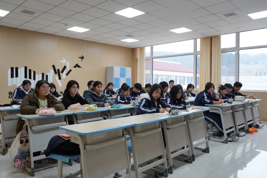 尊龙·凯时(官网)人生就是博!