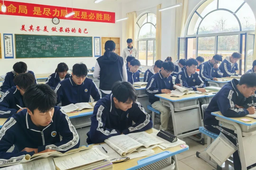 尊龙·凯时(官网)人生就是博!