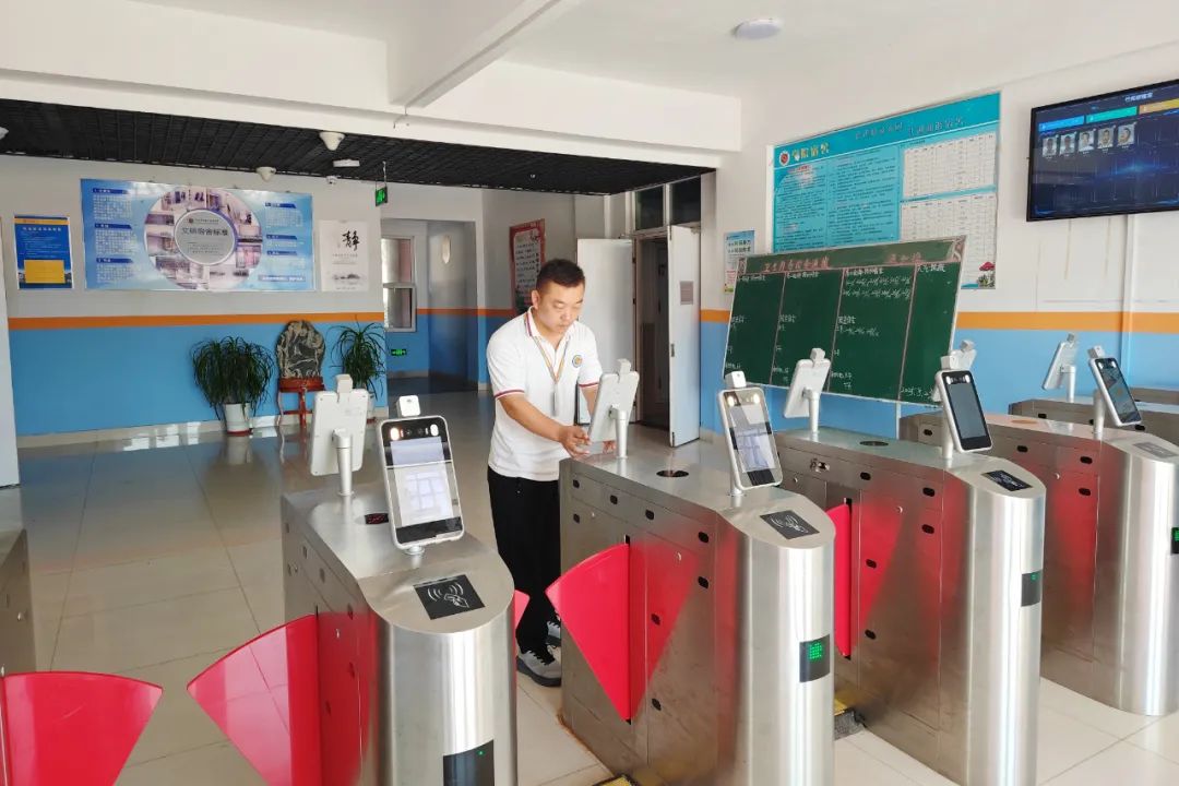 尊龙·凯时(官网)人生就是博!