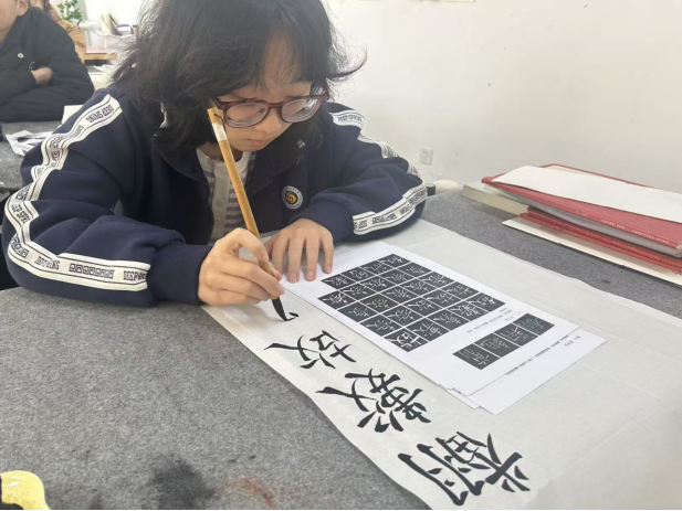 尊龙·凯时(官网)人生就是博!